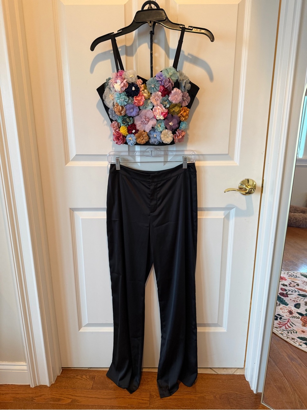 Stellah New York Floral 3D Bustier & Black Wide-Leg Dress Pants- Sample